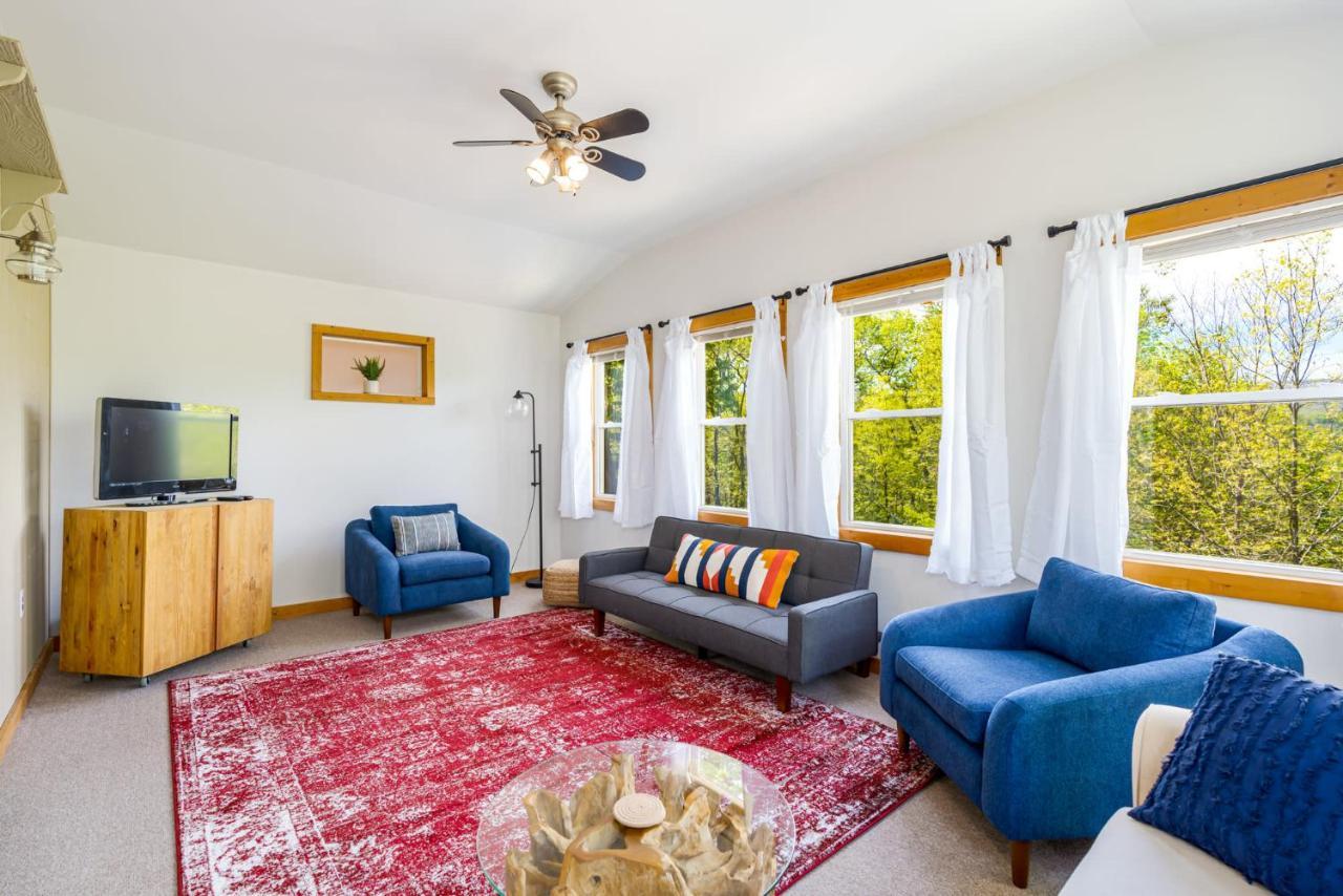 River Access Cabin With Hot Tub, Fire Pit, & Wifi! Morton Grove Exterior foto